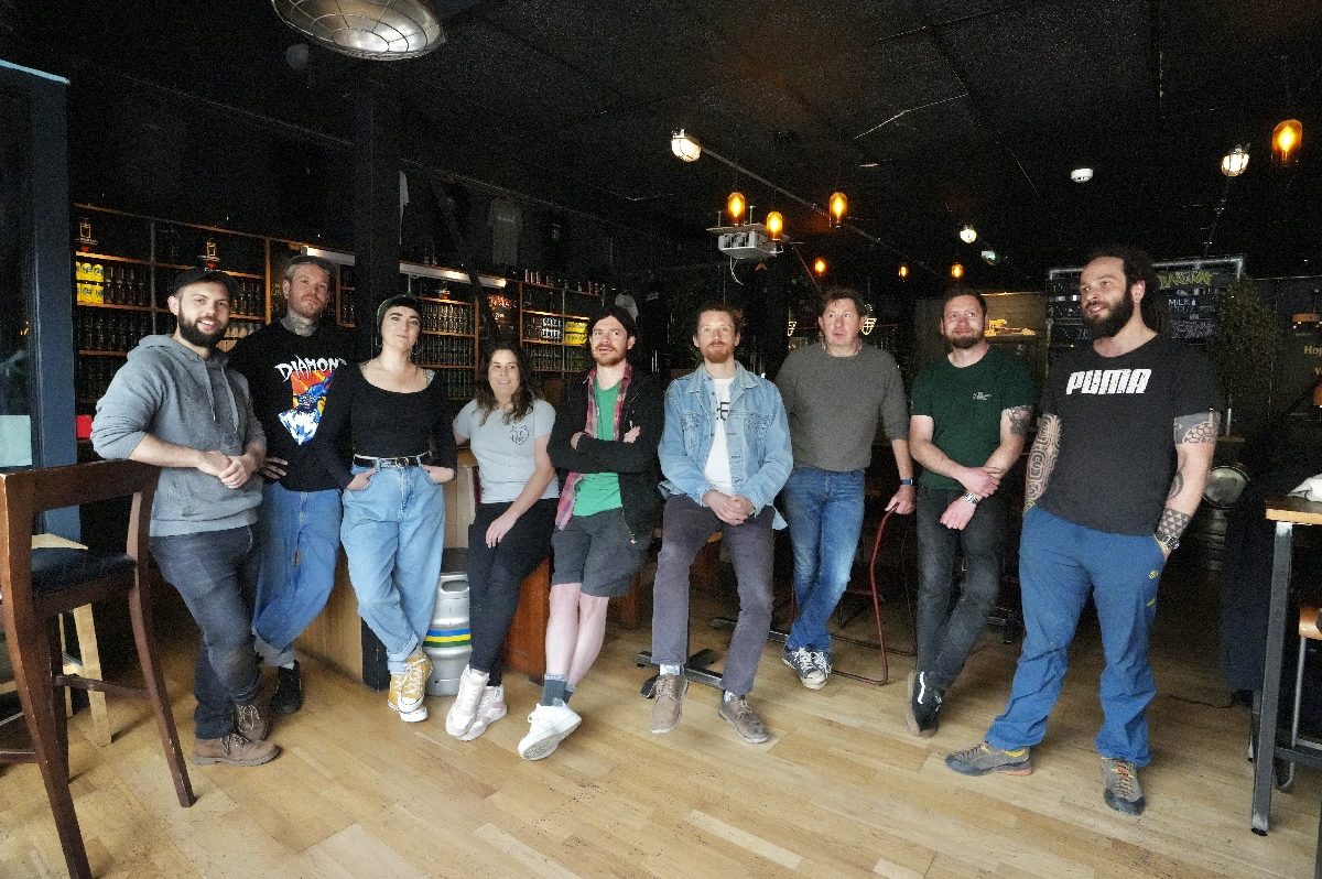 group-of-bristol-brewers-participating-in-bedminster-beer-trail