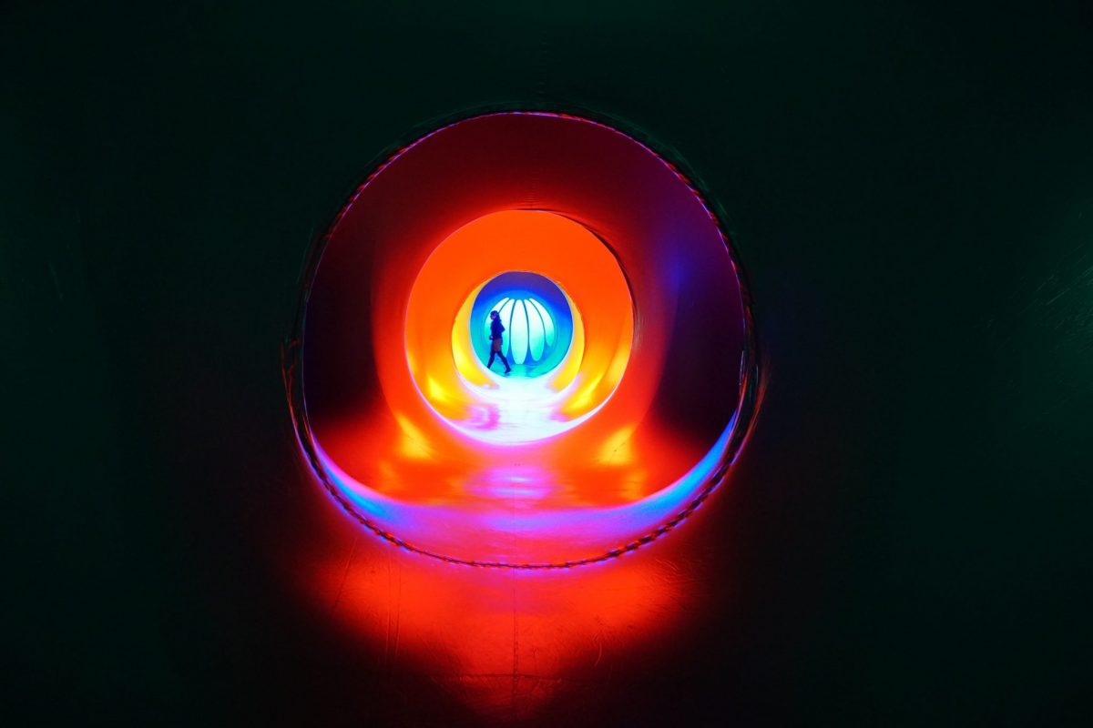 luminarium-daedalum-tunnel-comes-to-bristol