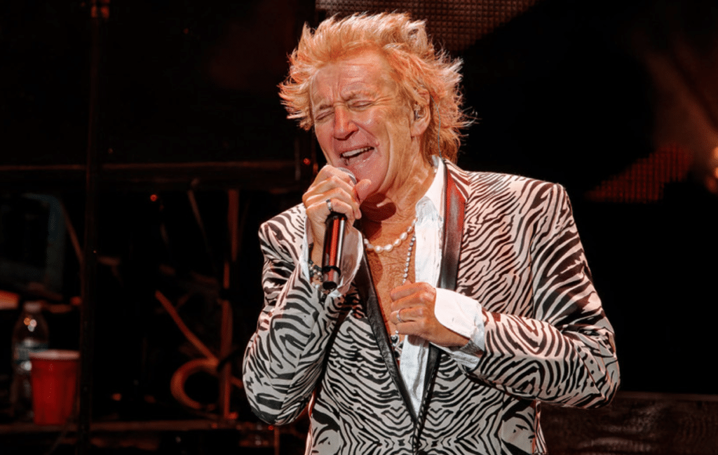 Rod Stewart Is Bringing An Outdoor Show To Badminton Estate This Summer