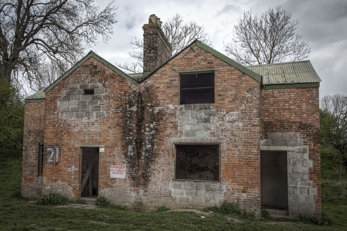 An abandoned building in the village of imber